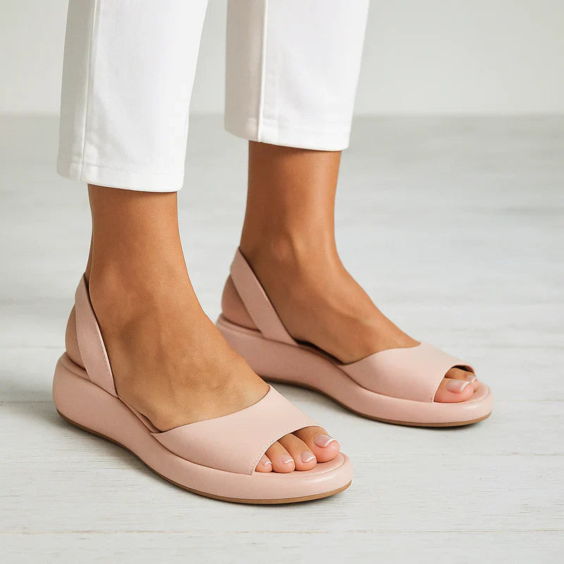 Elisa – Open-toe sandal with a sturdy sole