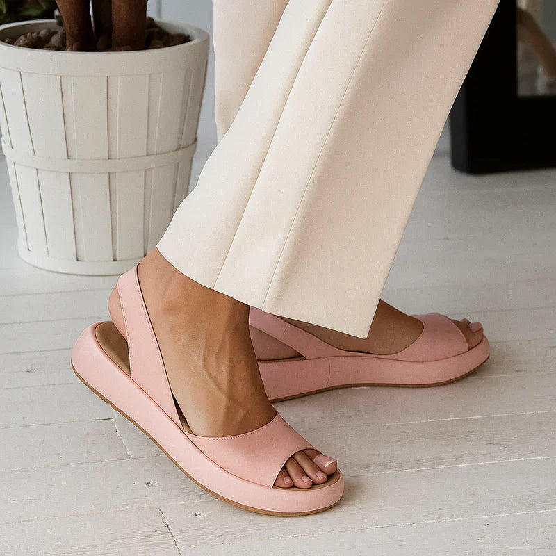 Elisa – Open-toe sandal with a sturdy sole