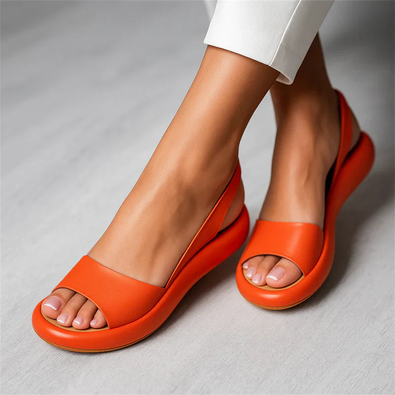 Elisa – Open-toe sandal with a sturdy sole