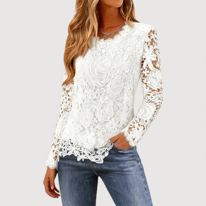 AMELISE – TOP WITH LACE DETAILS