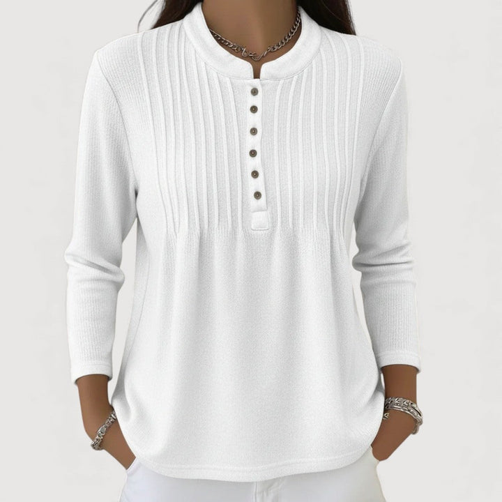 ELODIA – KNITTED BUTTONED TOP