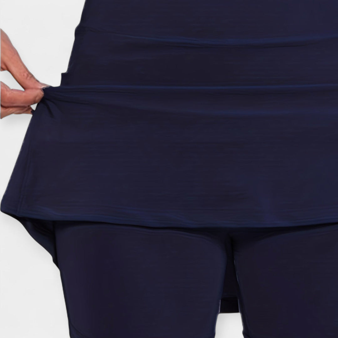 High-waisted shorts with skirt