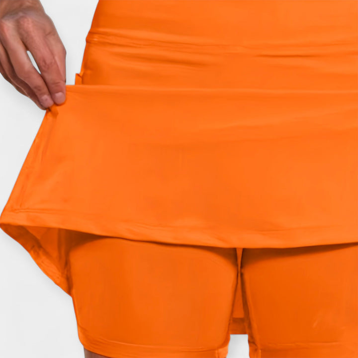High-waisted shorts with skirt