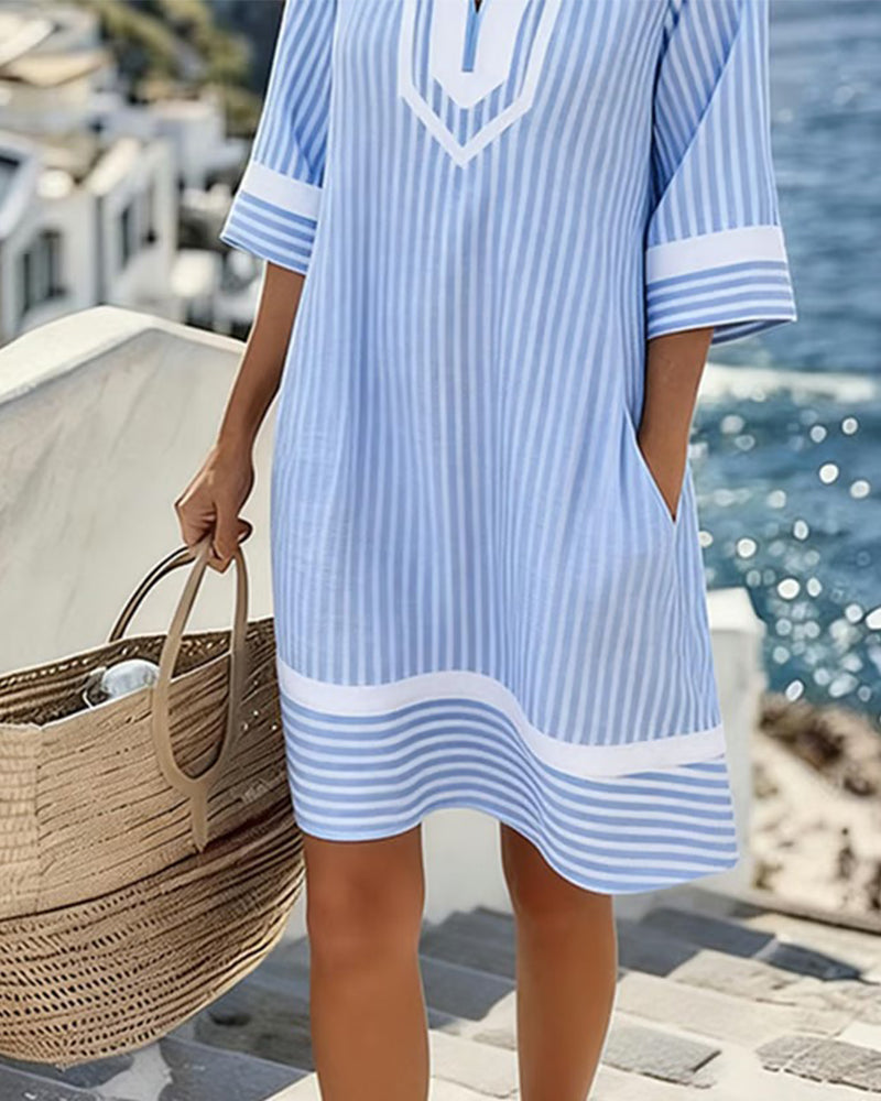 Klara™ | Vestido ligero a rayas con escote en V