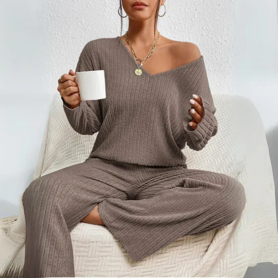 Zavelli | Conjunto completo de dos piezas con pantalones y top con escote en V