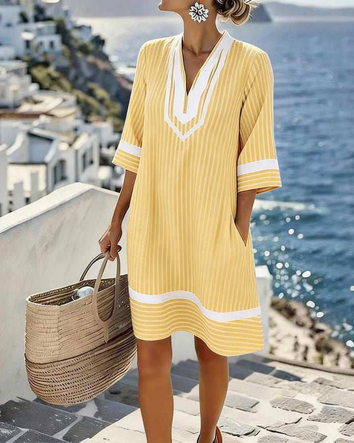 Klara™ | Vestido ligero a rayas con escote en V