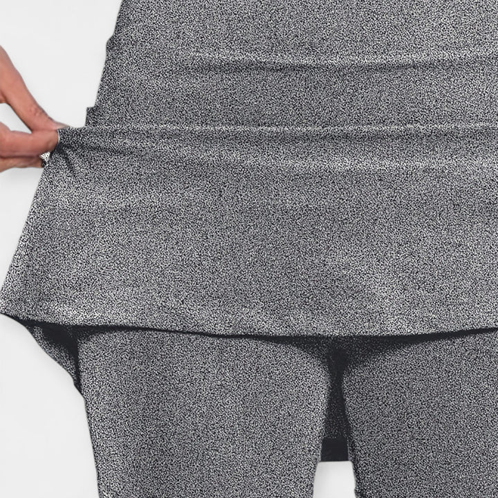 High-waisted shorts with skirt