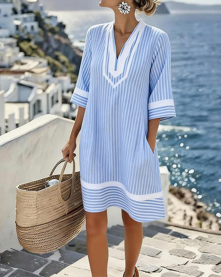 Klara™ | Vestido ligero a rayas con escote en V