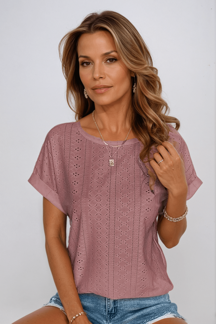 Liamo | Eyelet Ocean View Top