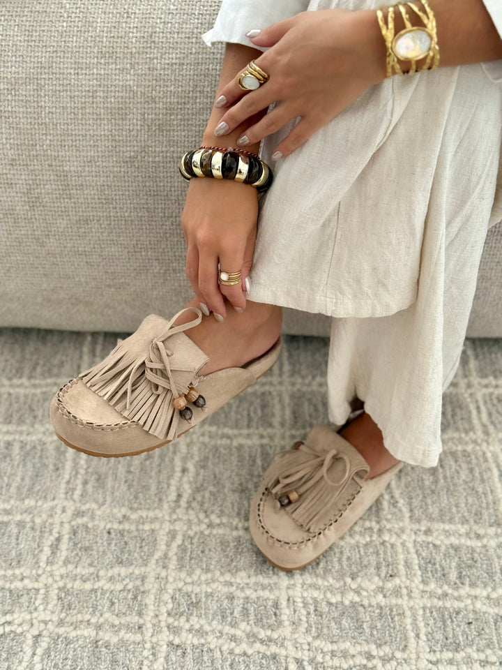 Sabrina | Zuecos boho con flecos