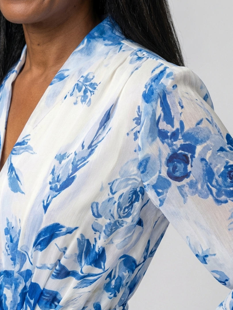 Lillian | Vestido Maxi Envoltura Floral de Manga Larga
