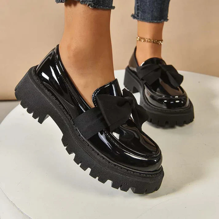 Violeta - Platform loafers with bow